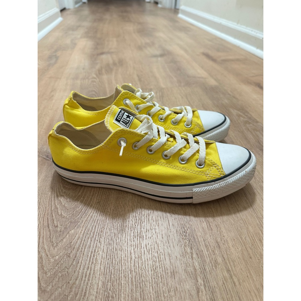 Converse Chuck Taylor | Women's All Star Low Top Yellow Sneakers, Size 10 - Picture 4 of 11